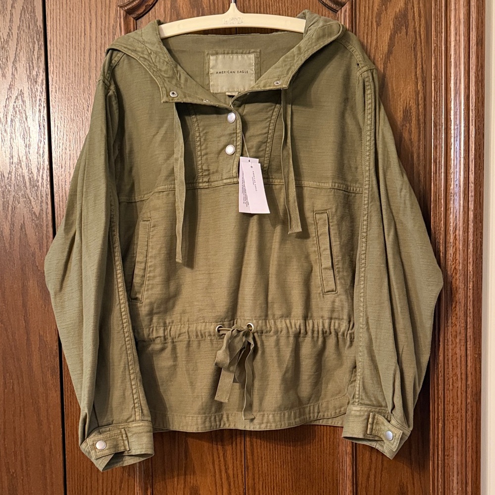 Women’s Olive Green Hooded Popover size XS